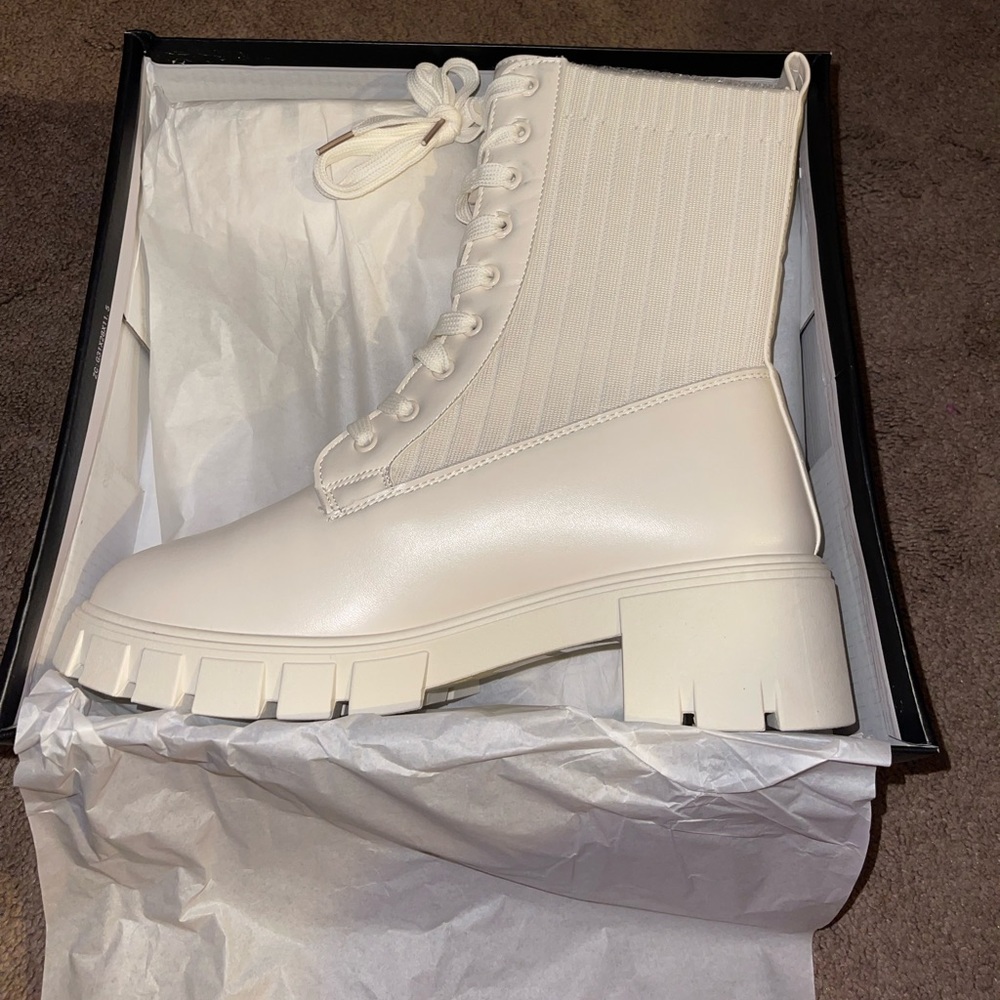 Windsor Combat Boots